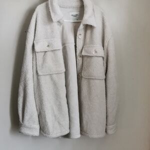 Abercrombie & Fitch White Teddy Jacket
